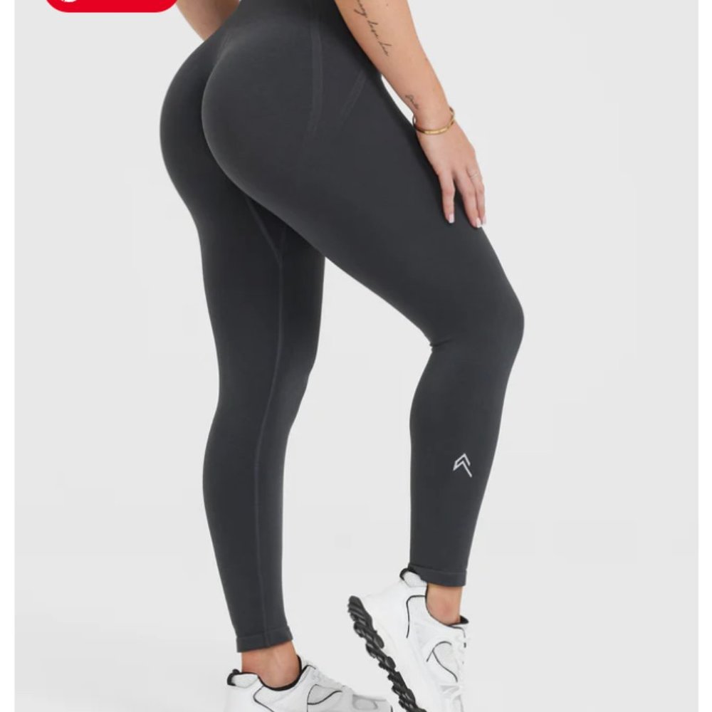 Oner Active Effortless Leggings in Coal, Medium